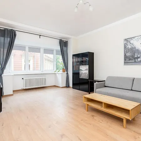 Lenartowicza Standard קרקוב