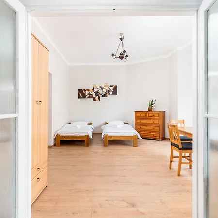 Lenartowicza Standard